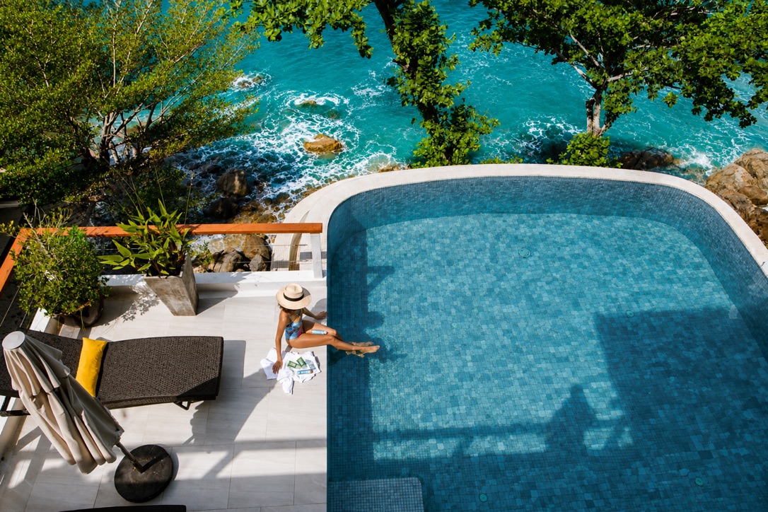 Villa Pool